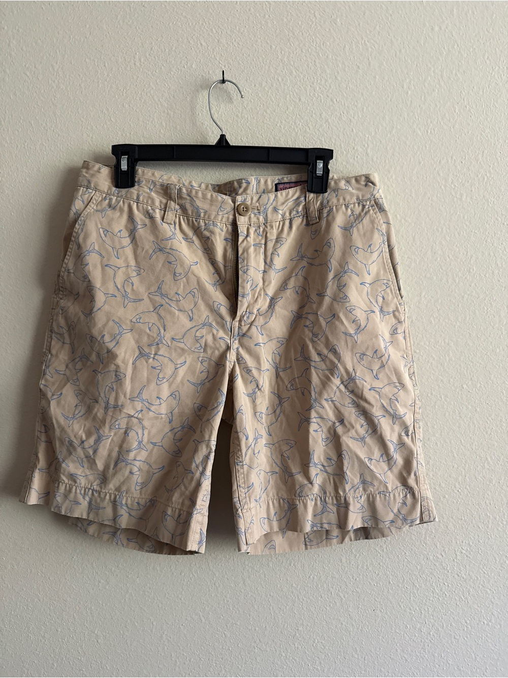 Vineyard Vines Beige Shorts with Blue Shark Print